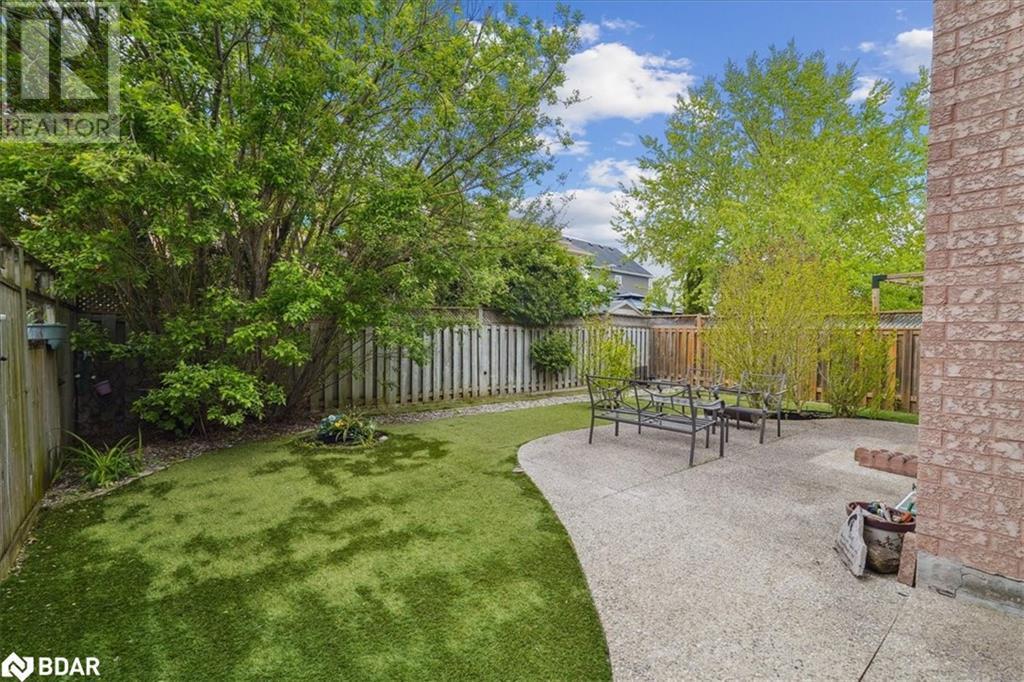 












2380 PATHFINDER Drive

,
Burlington,




Ontario
L7L6N8

