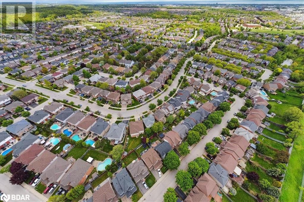 












2380 PATHFINDER Drive

,
Burlington,




Ontario
L7L6N8

