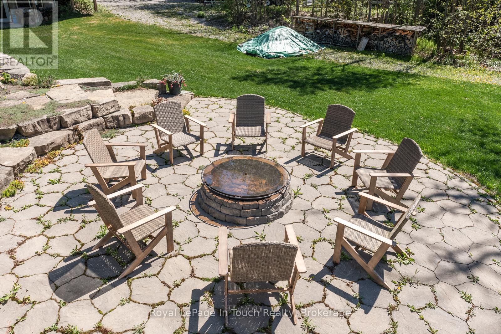 












2804 JANES LANE

,
Severn (Coldwater),




Ontario
L0K1E0

