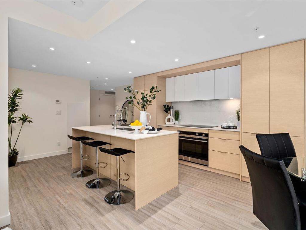 









848


Yates

St, 506,
Victoria,




BC
V8W 0G2

