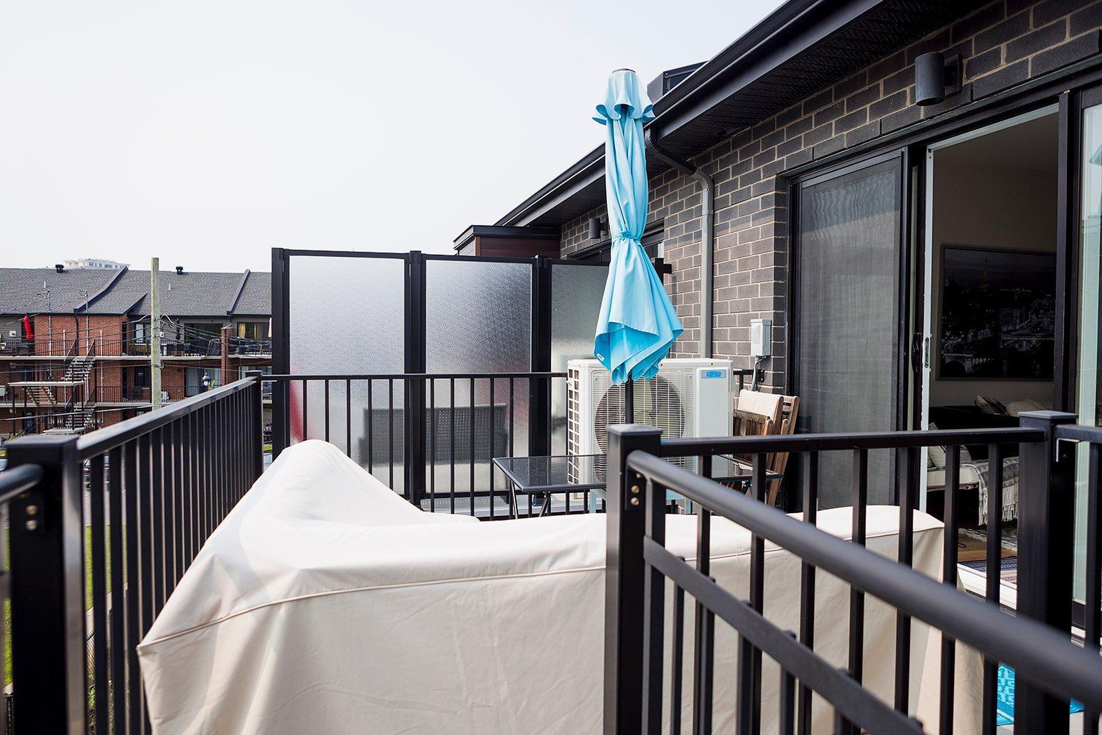 









3430


Rue Elsa-Triolet

, 3430,
Laval (Chomedey),




QC
H7P0K8

