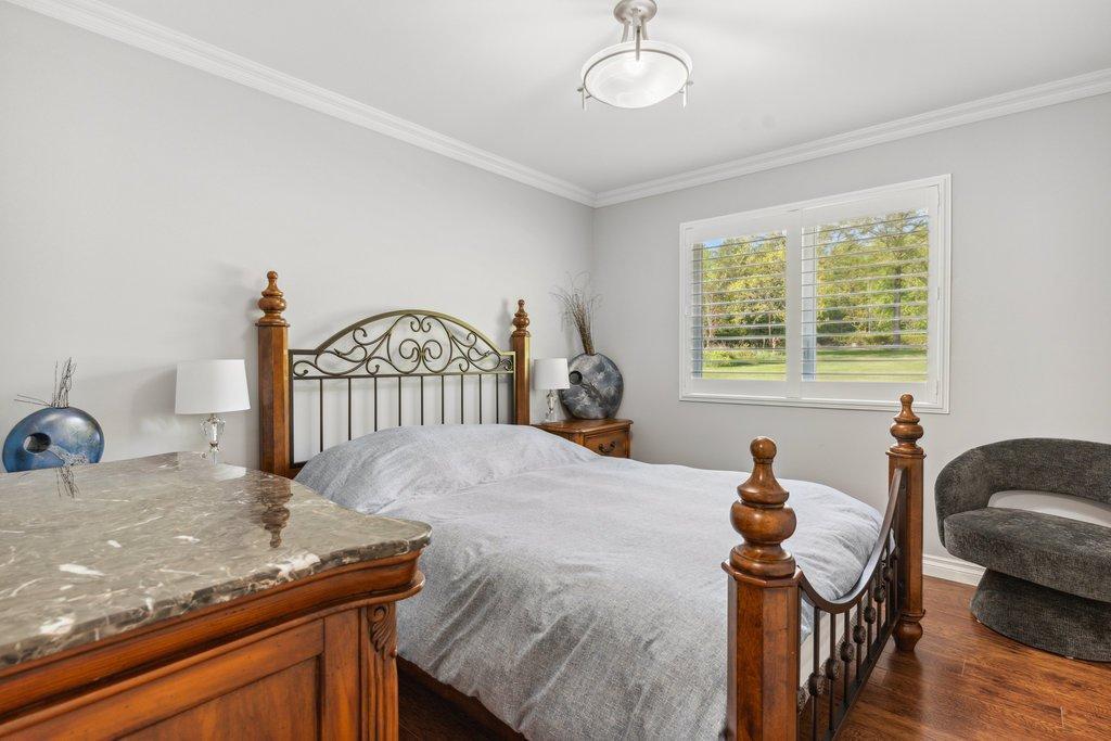 









1033


Ch. de la Culbute

,
L'Isle-aux-Allumettes,




QC
J0X1M0

