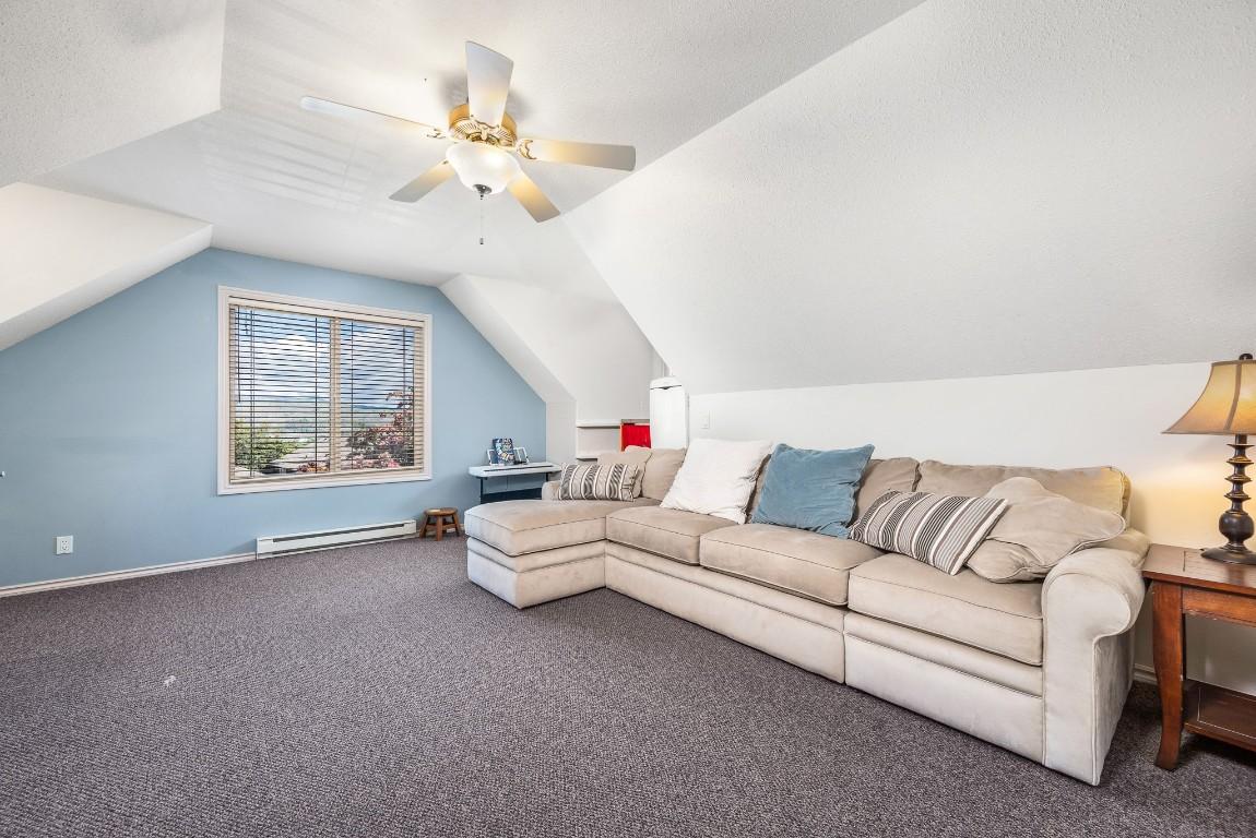 









955


Mt Begbie

Drive,
Vernon,




BC
V1B 2Z5

