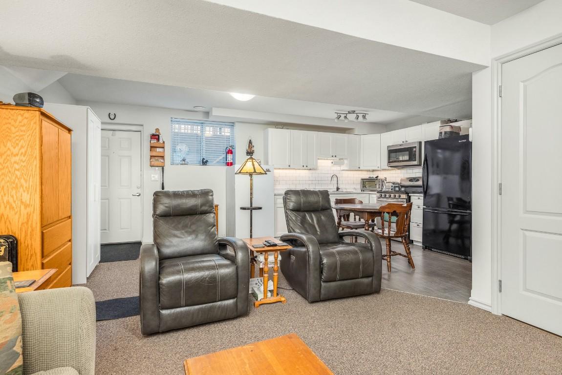 









955


Mt Begbie

Drive,
Vernon,




BC
V1B 2Z5


