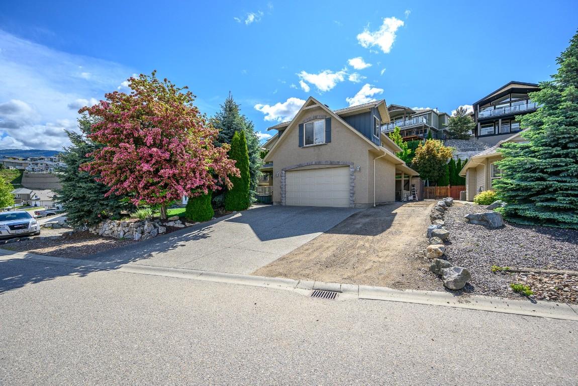 









955


Mt Begbie

Drive,
Vernon,




BC
V1B 2Z5

