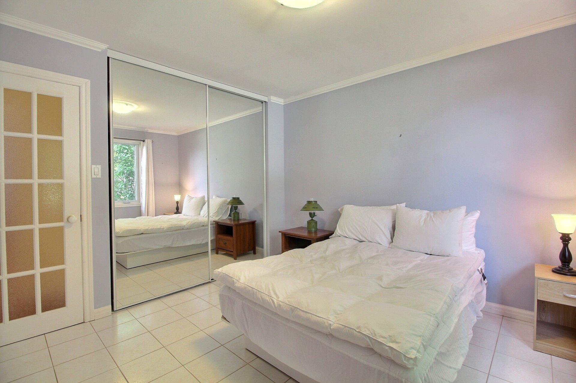 









850


Rue des Jacinthes

,
Sherbrooke (Fleurimont),




QC
J1E1J8

