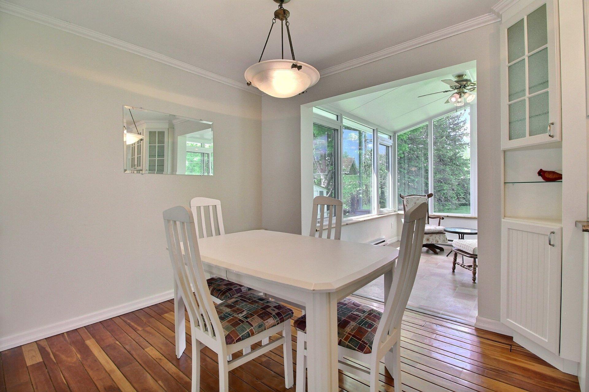 









850


Rue des Jacinthes

,
Sherbrooke (Fleurimont),




QC
J1E1J8

