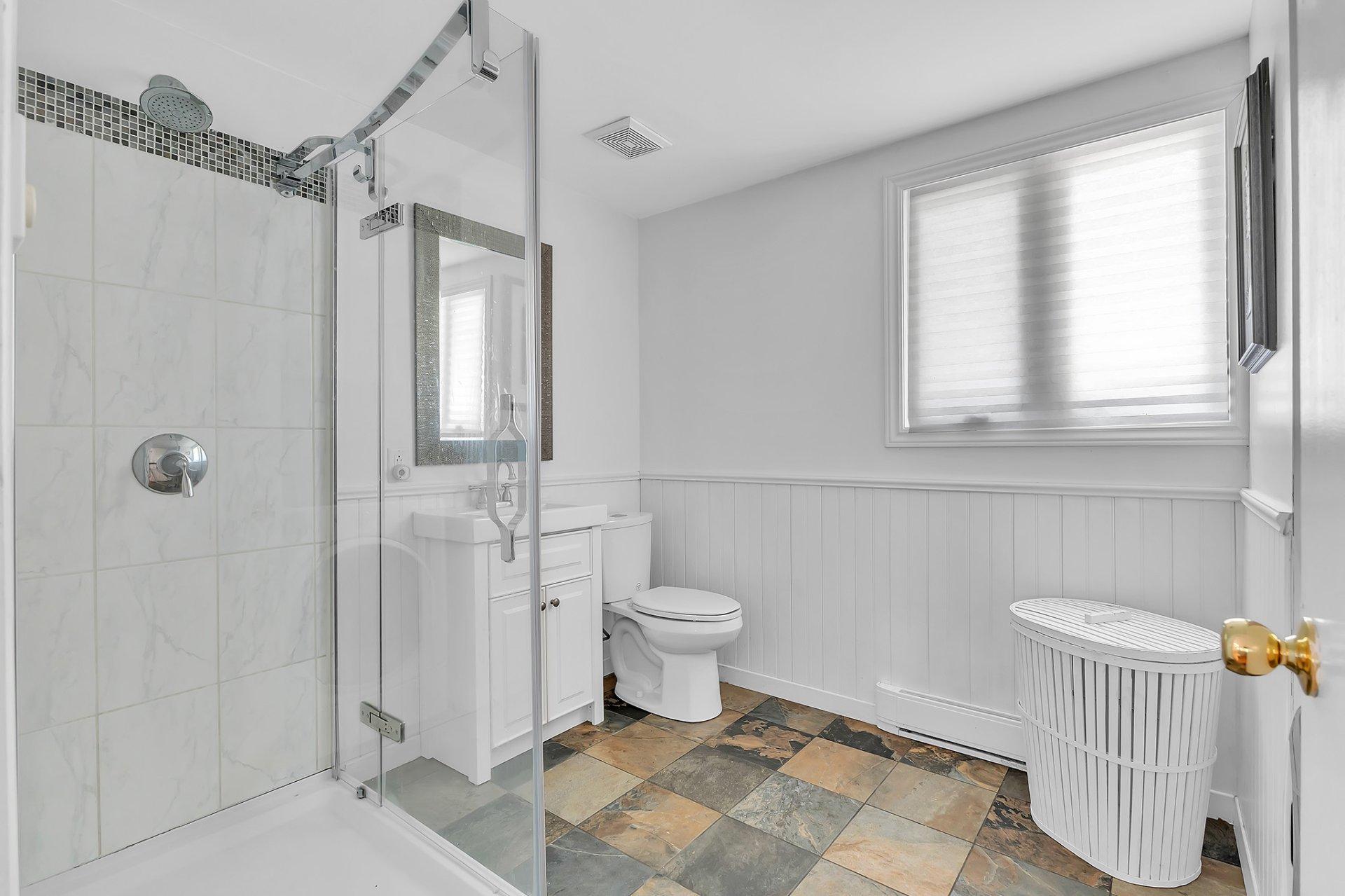 









126


Ch. H.-Zurenski

,
Val-des-Monts,




QC
J8N5J2

