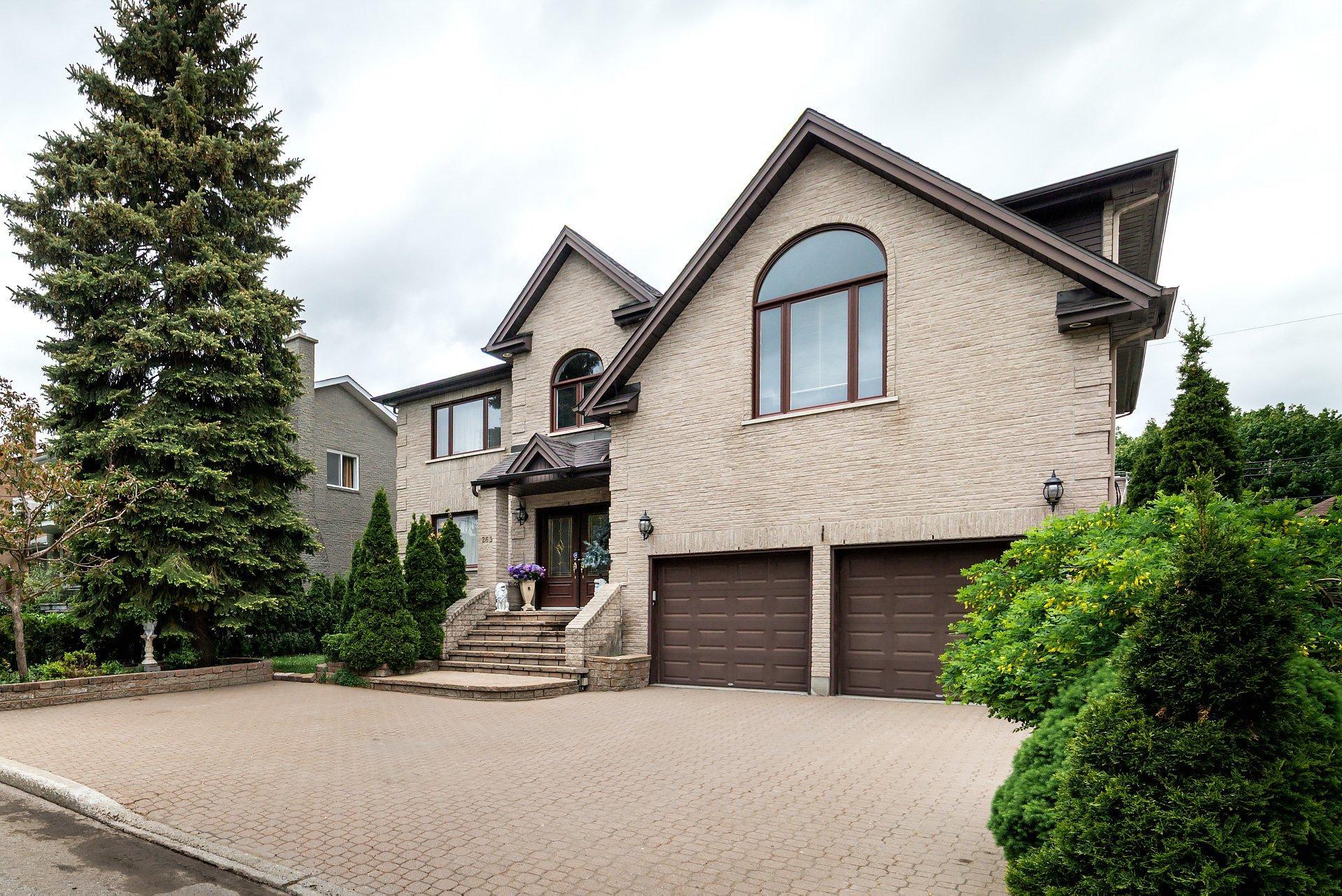 









263


Rue Montpellier

,
Dollard-des-Ormeaux,




QC
H9G3A7

