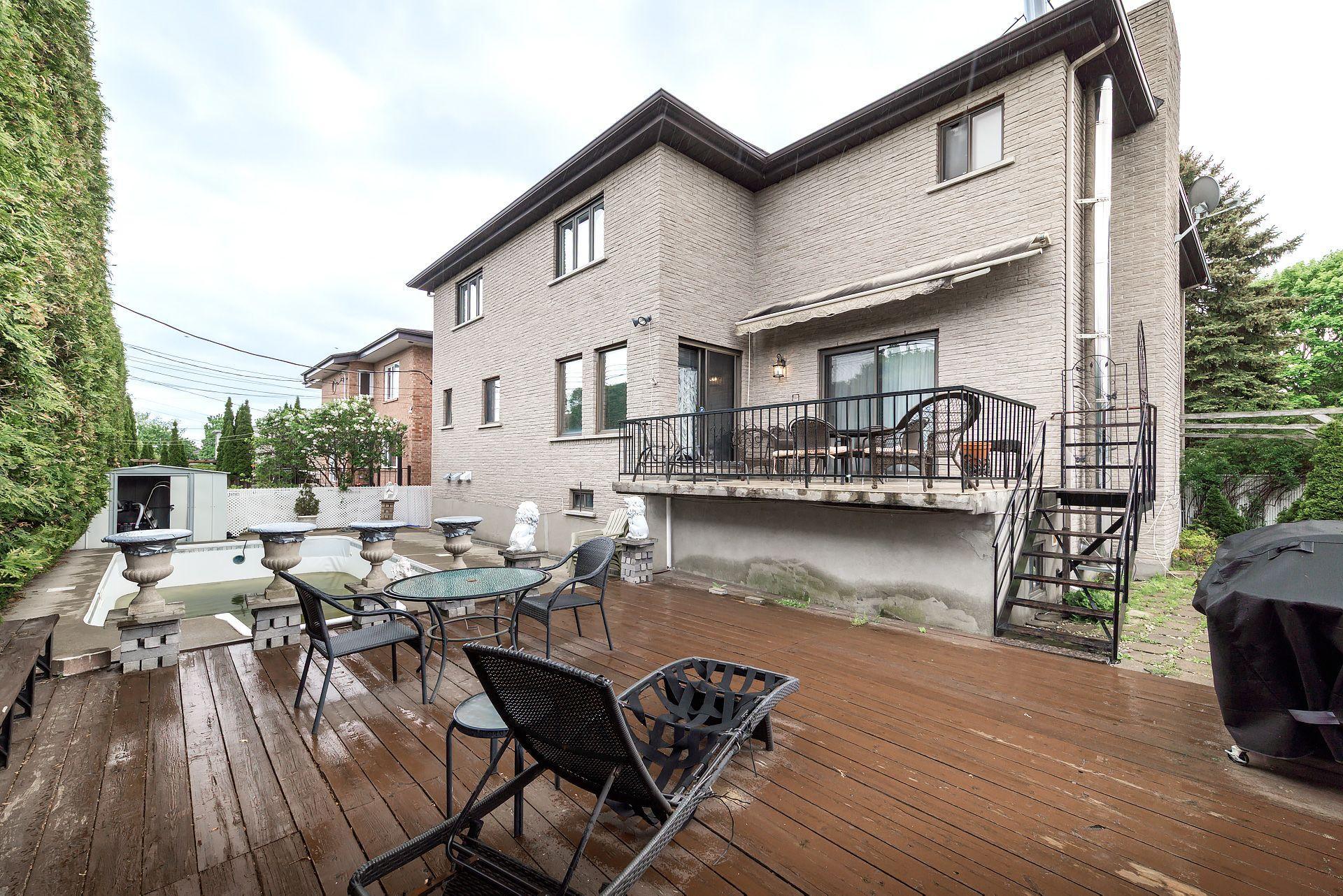 









263


Rue Montpellier

,
Dollard-des-Ormeaux,




QC
H9G3A7


