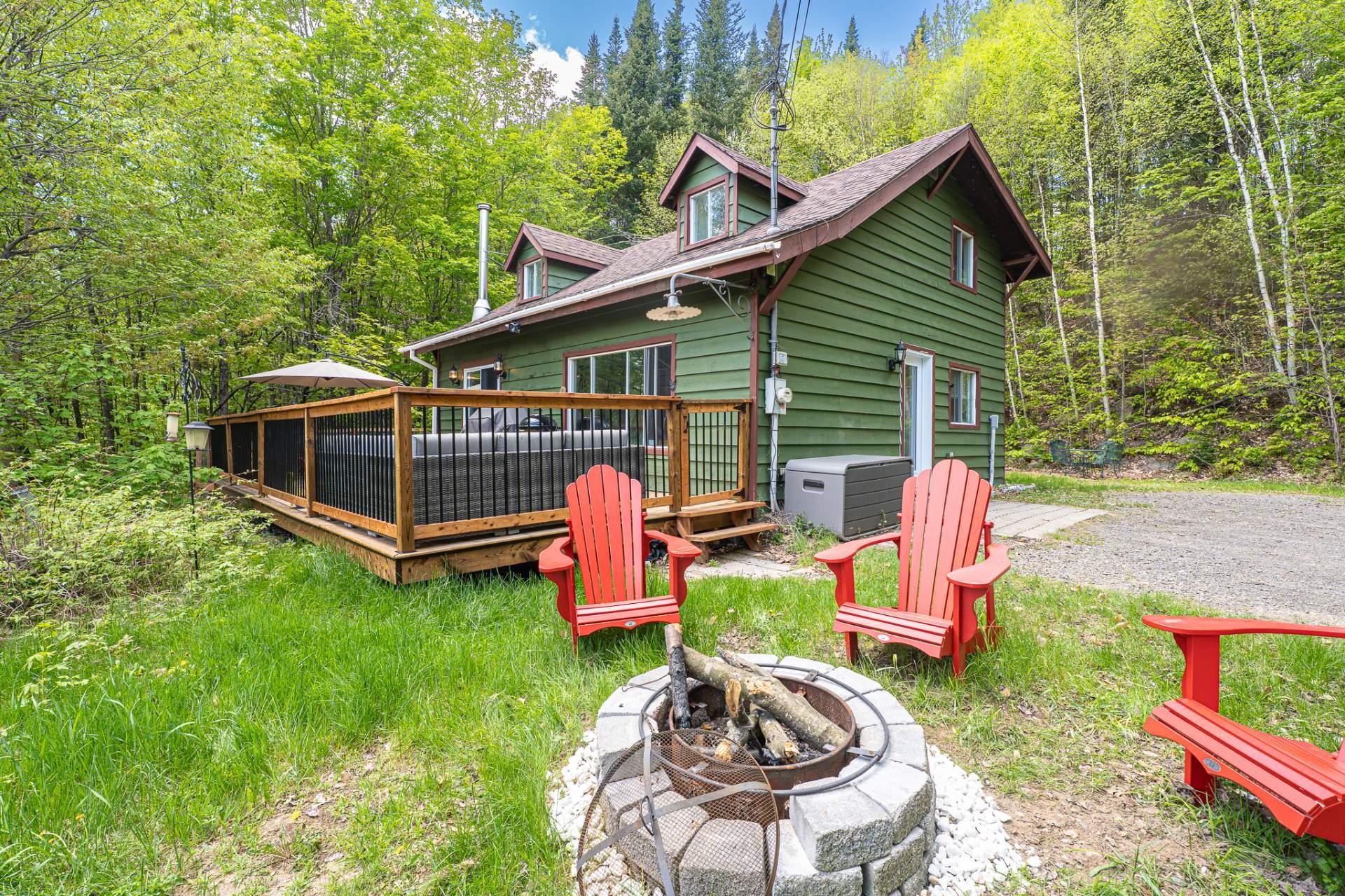 









215


Ch. des Marronniers

,
Saint-Adolphe-d'Howard,




QC
J0T2B0

