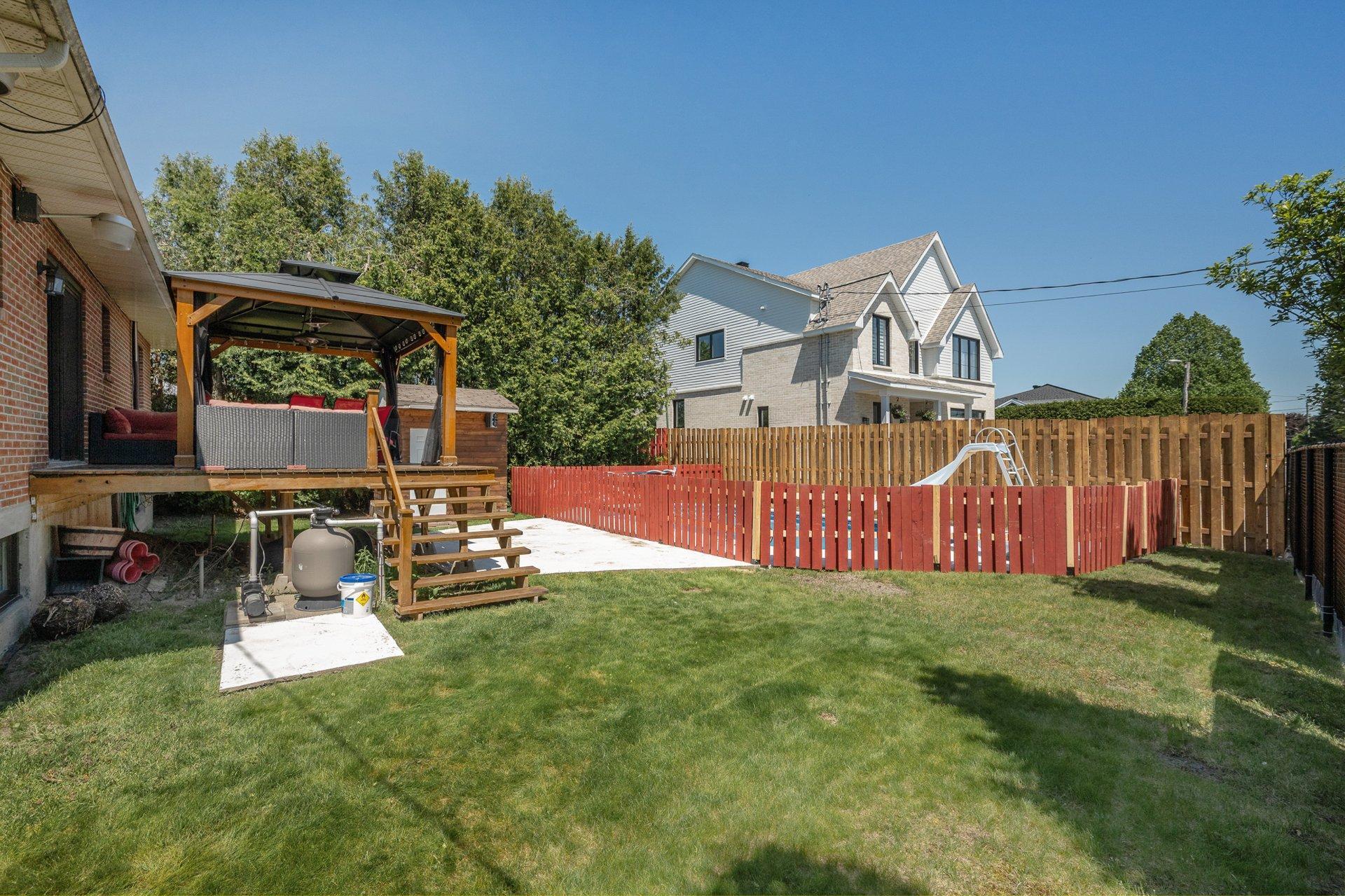 









8370


Boul. Kimber

,
Longueuil (Saint-Hubert),




QC
J3Y7K3

