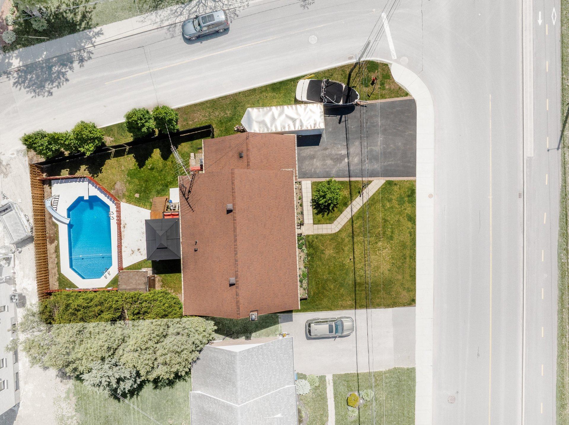 









8370


Boul. Kimber

,
Longueuil (Saint-Hubert),




QC
J3Y7K3

