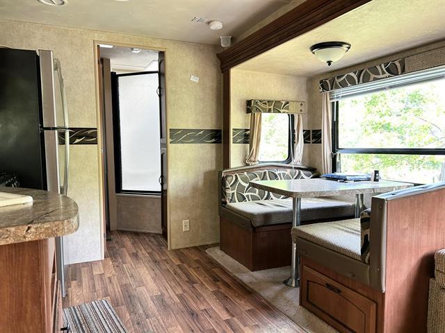









61


Riverside

PA,
Lac Du Bonnet RM,







MB
R0E 1A0

