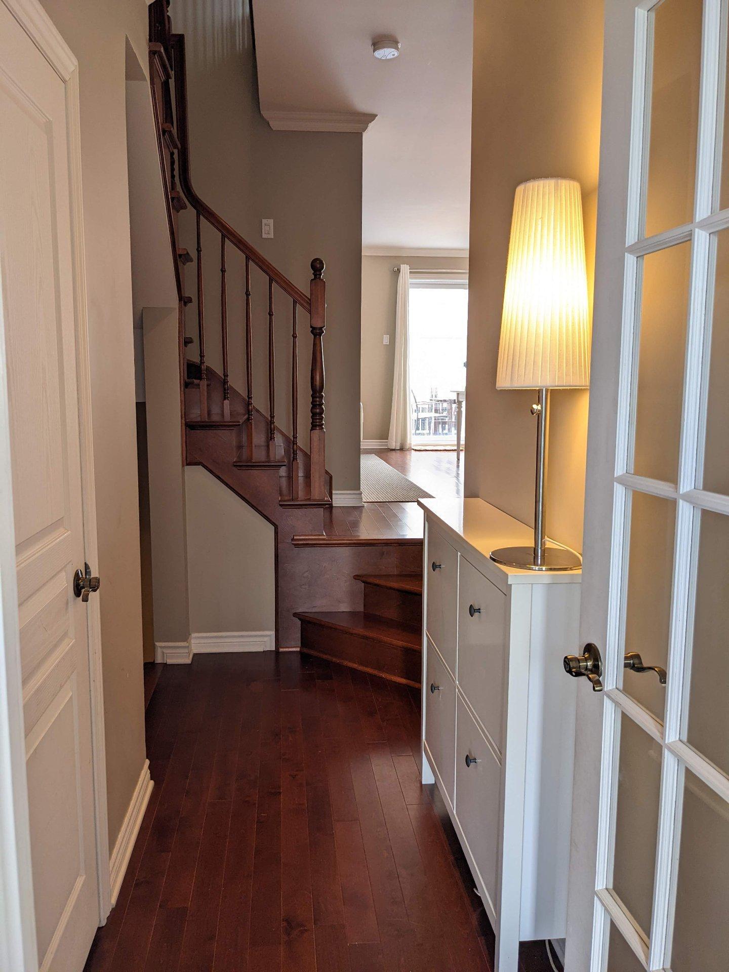 









8120


Rue de Limoges

,
Brossard,




QC
J4Y0H4

