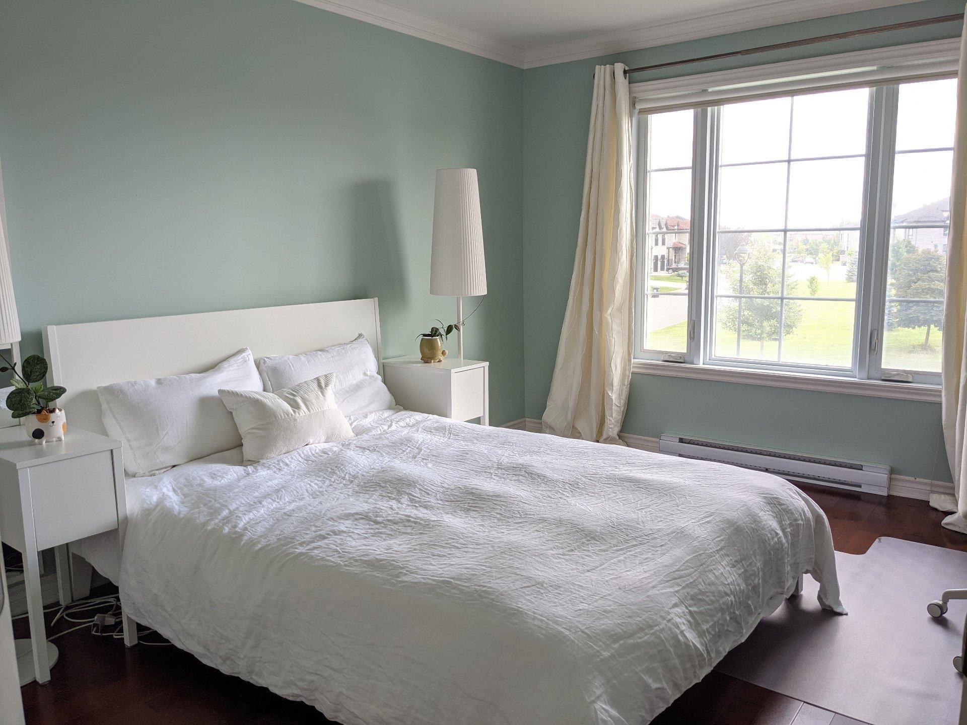









8120


Rue de Limoges

,
Brossard,




QC
J4Y0H4

