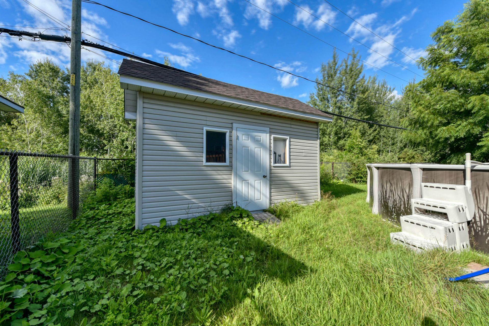 









2060


Rue Marianne-Baby

,
Chambly,




QC
J3L0A1

