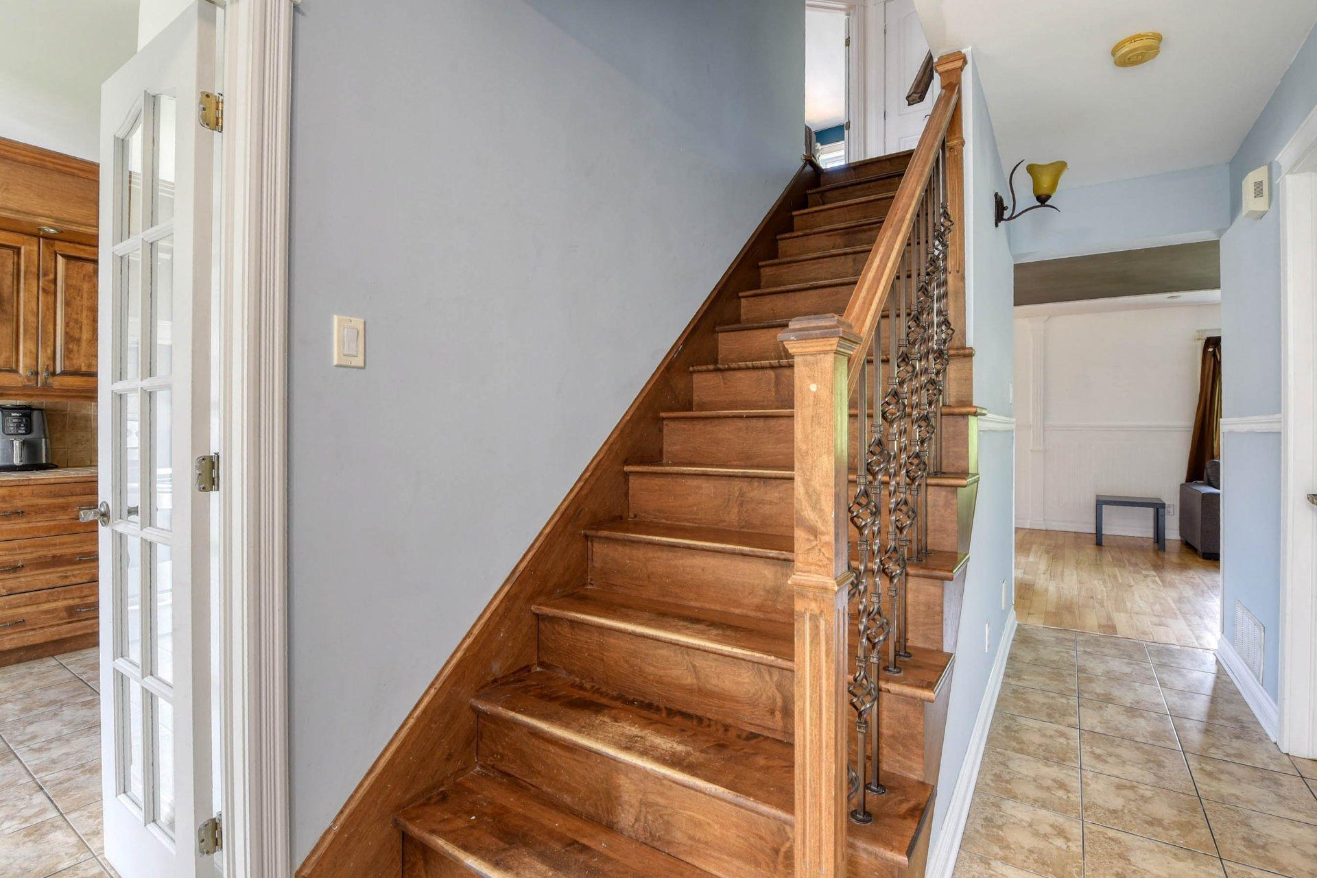 









2060


Rue Marianne-Baby

,
Chambly,




QC
J3L0A1


