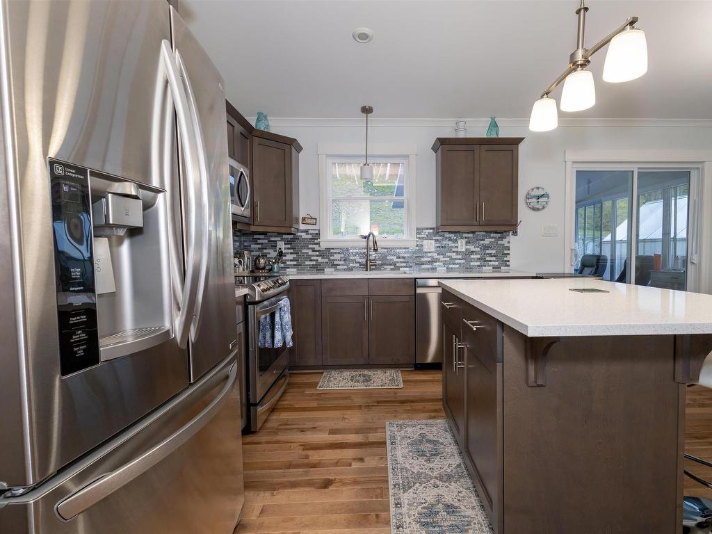 












3693 New Harris Road

,
New Harris,




NS
B1X 1T1

