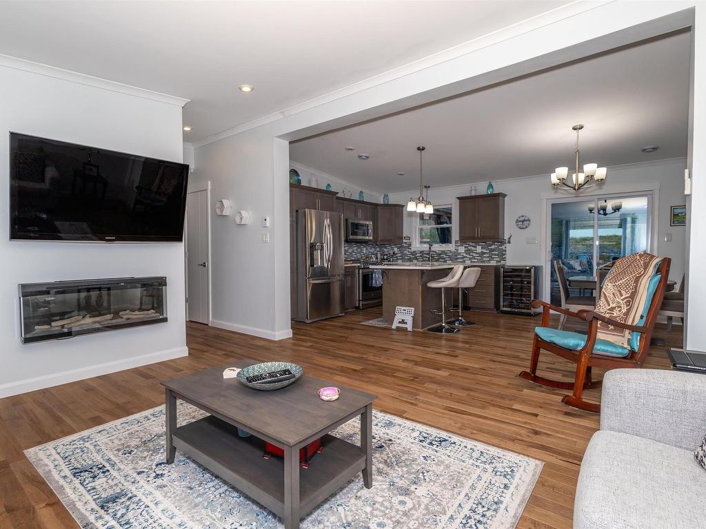 












3693 New Harris Road

,
New Harris,




NS
B1X 1T1

