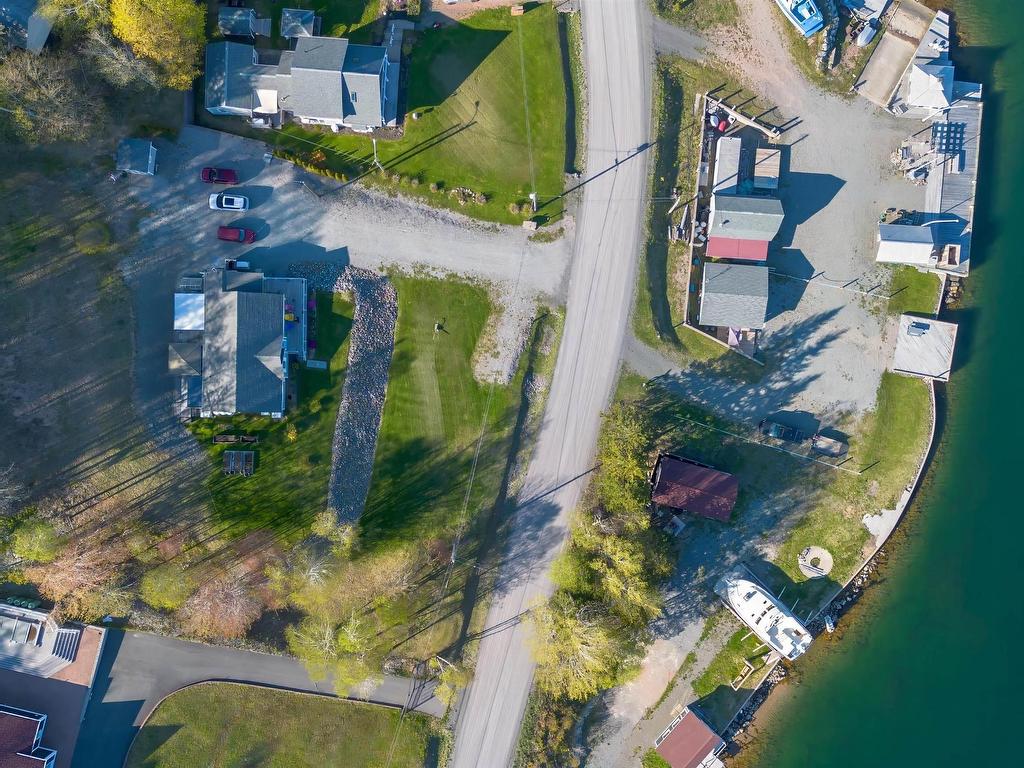 












3693 New Harris Road

,
New Harris,




NS
B1X 1T1

