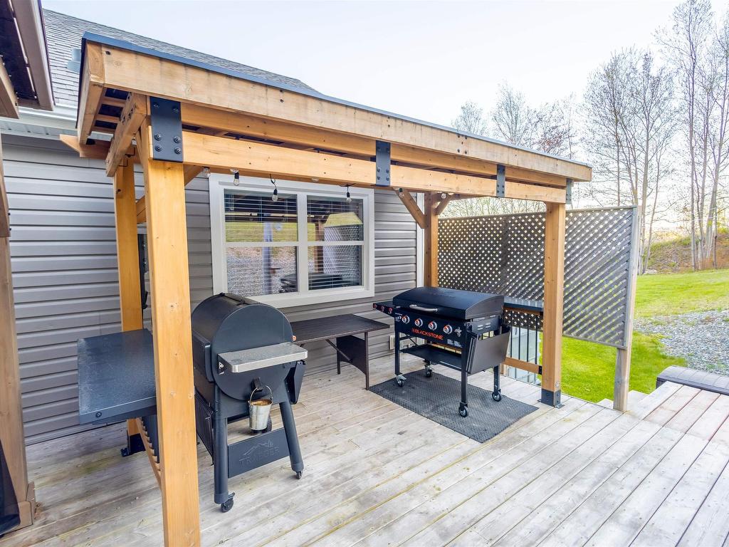 












3693 New Harris Road

,
New Harris,




NS
B1X 1T1

