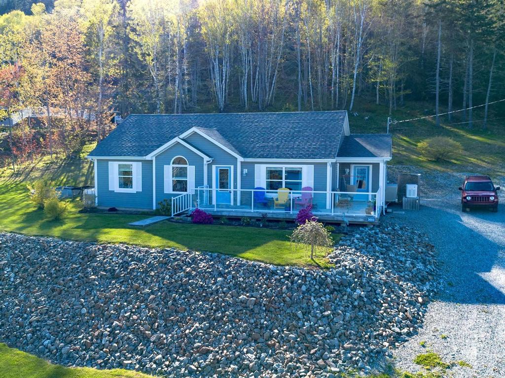 












3693 New Harris Road

,
New Harris,




NS
B1X 1T1

