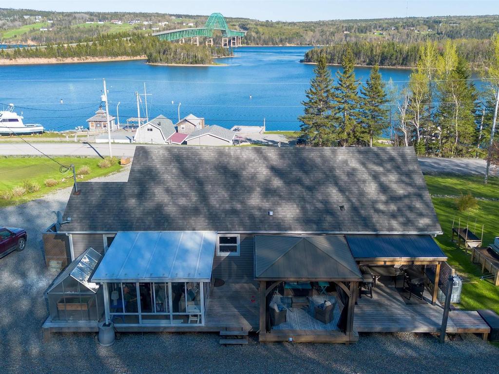 












3693 New Harris Road

,
New Harris,




NS
B1X 1T1

