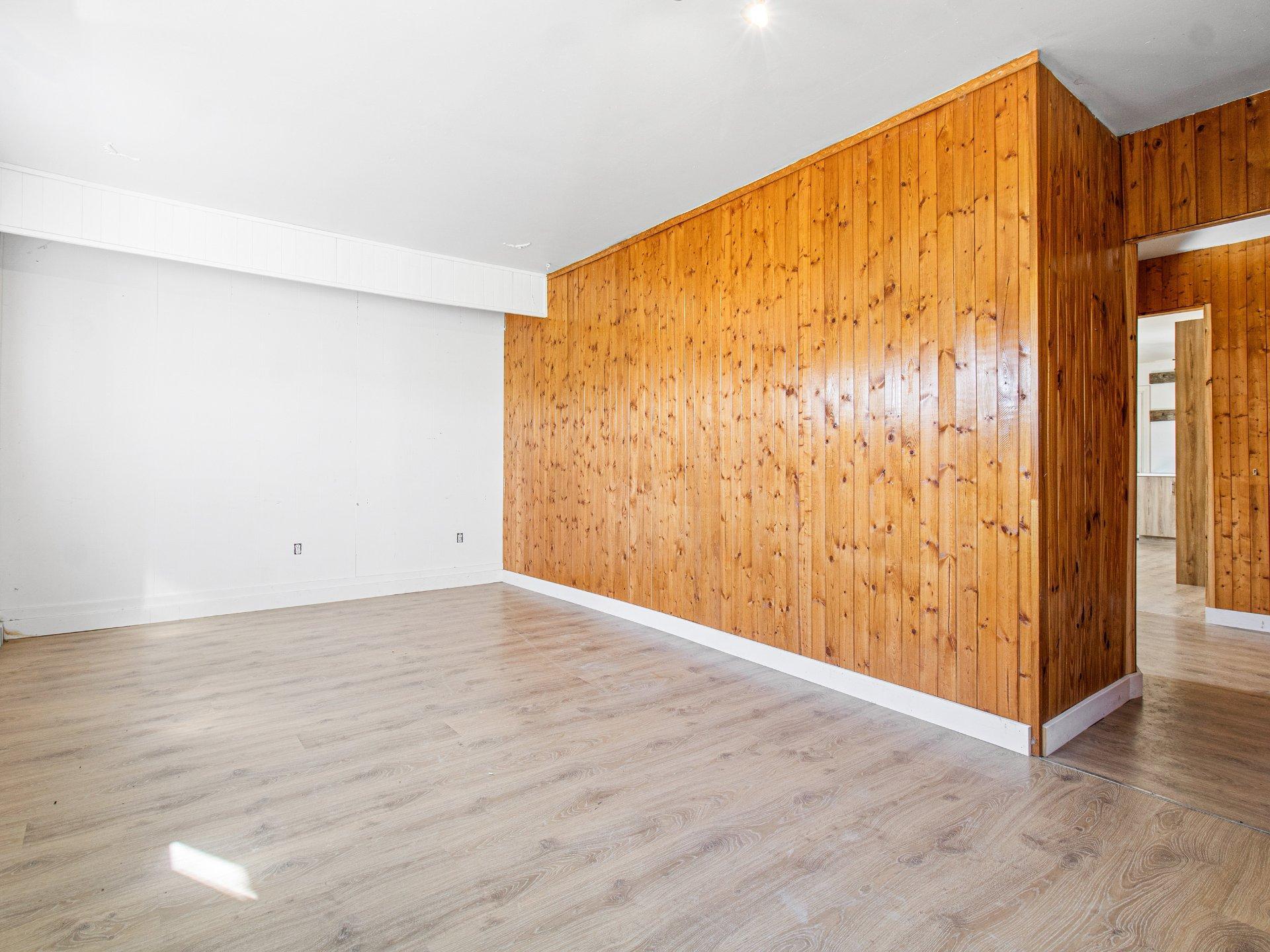 









551


Rue St-Jean

,
Brownsburg-Chatham,







QC
J8G1M1

