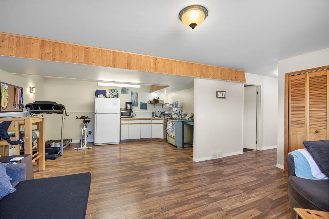 









1579


SOUTHVIEW

Terrace,
Kamloops,




BC
V2B 7R3

