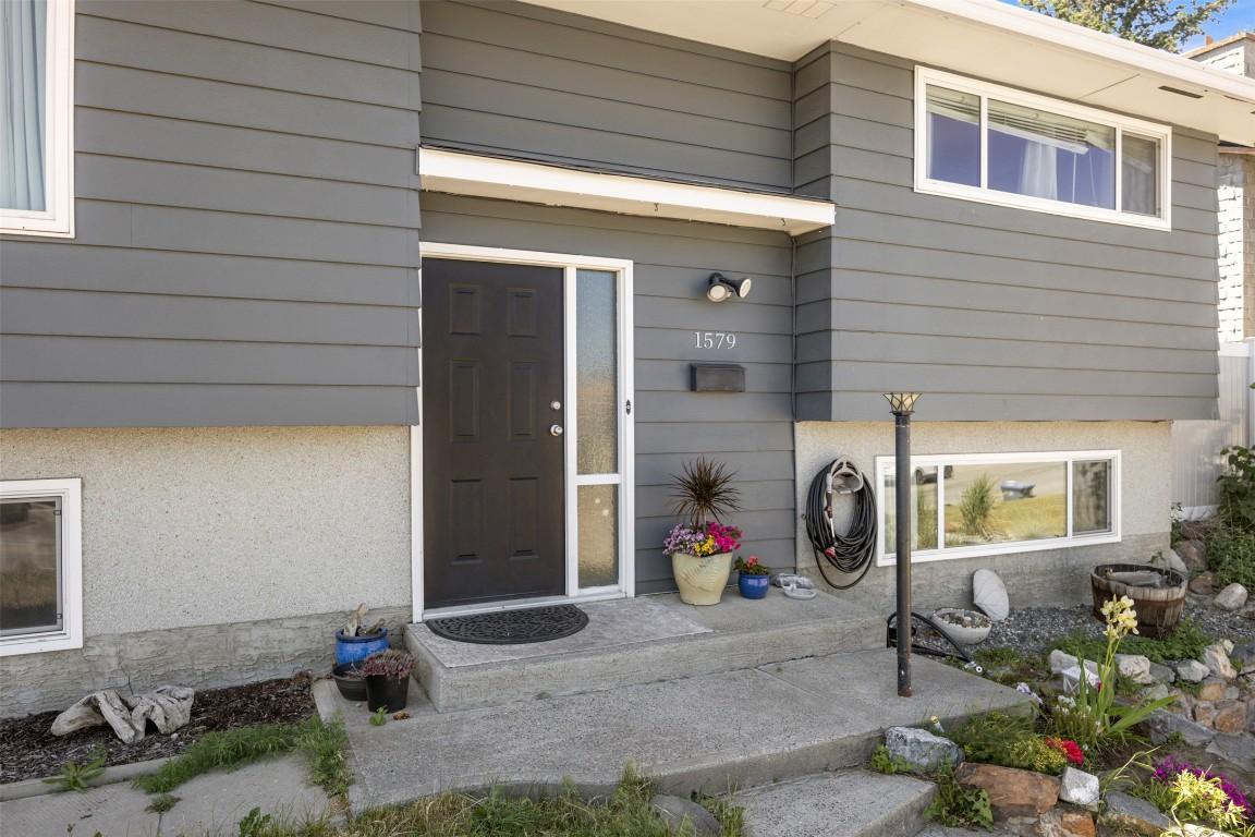 









1579


SOUTHVIEW

Terrace,
Kamloops,




BC
V2B 7R3

