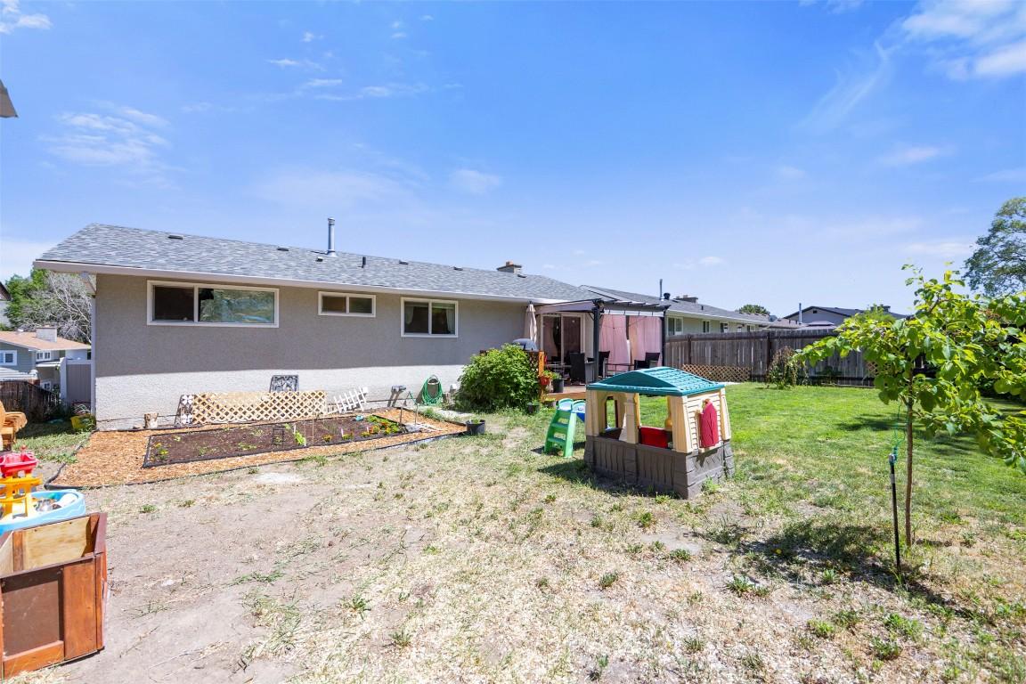 









1579


SOUTHVIEW

Terrace,
Kamloops,




BC
V2B 7R3

