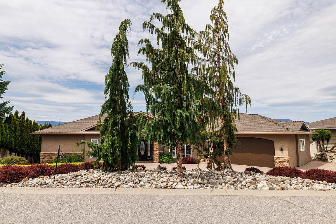 









370


Sandpiper

Street,
Kelowna,




BC
V1W 4K7

