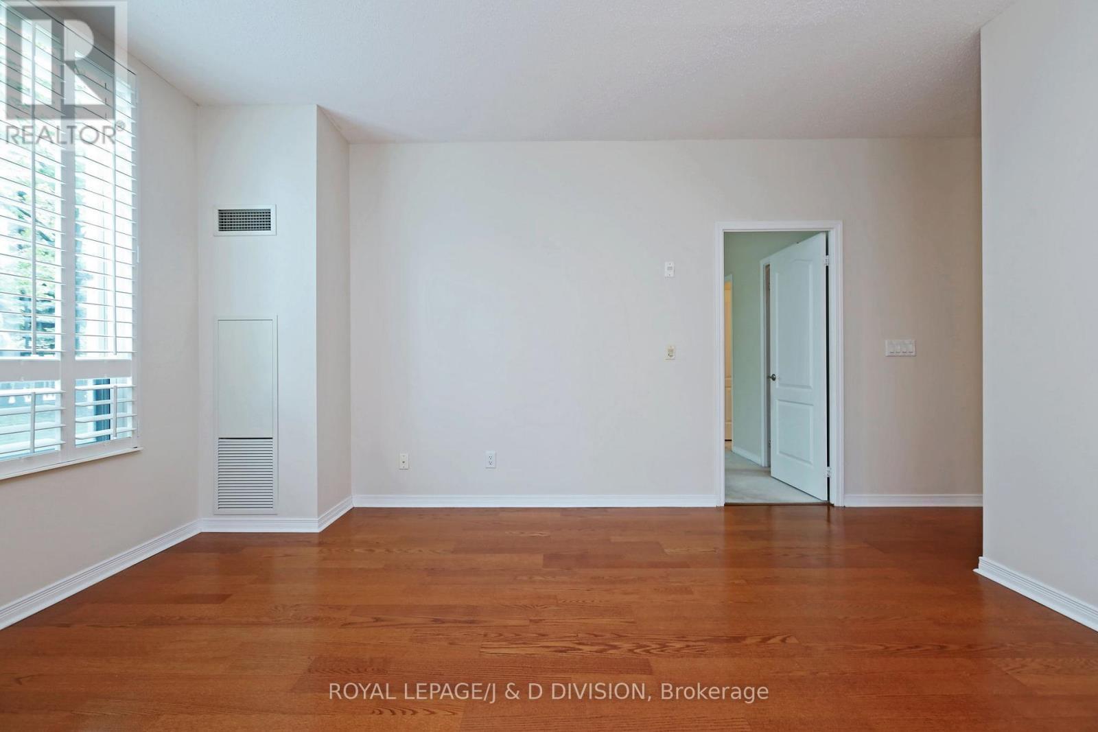 












109 - 205 THE DONWAY W

,
Toronto,




Ontario
M3B3S5

