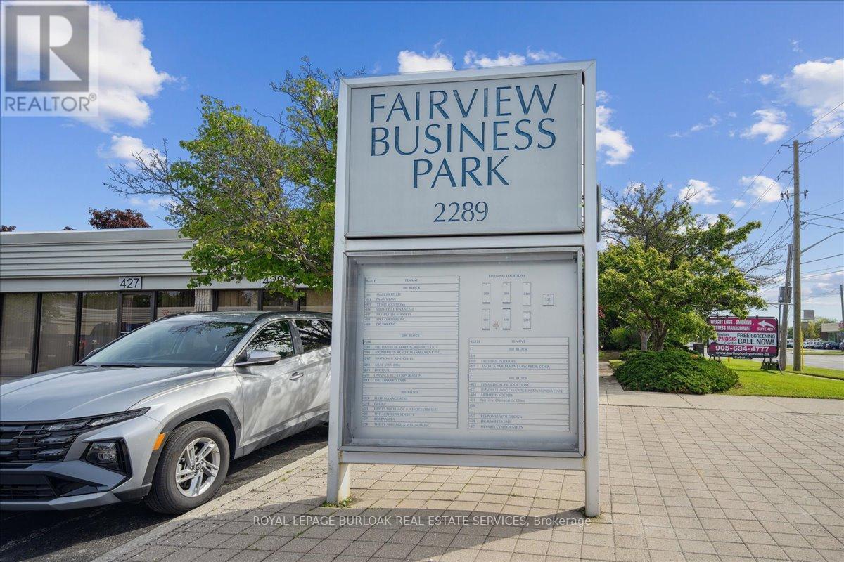 












206 - 2321 FAIRVIEW STREET

,
Burlington,




Ontario
L7R2E3


