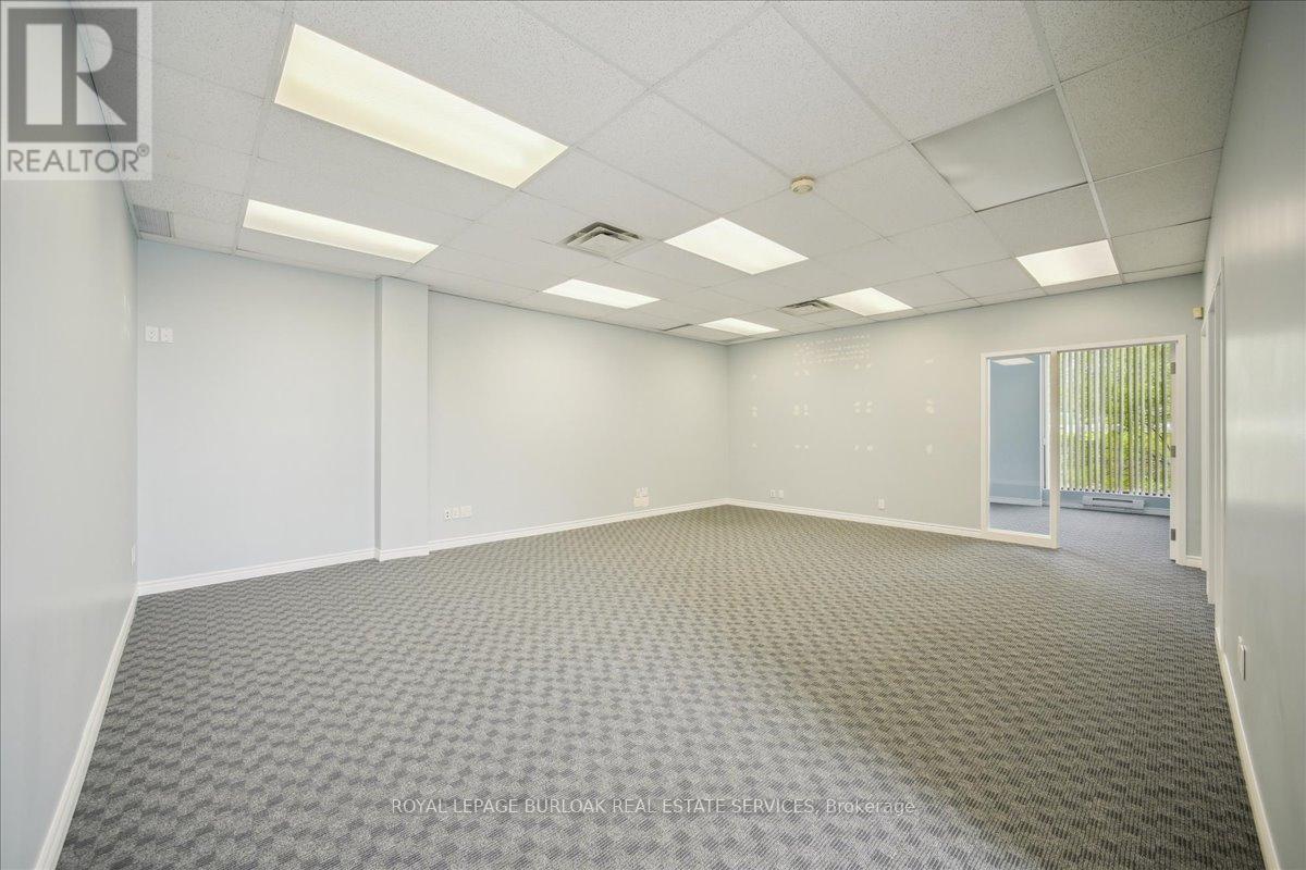 












206 - 2321 FAIRVIEW STREET

,
Burlington,




Ontario
L7R2E3

