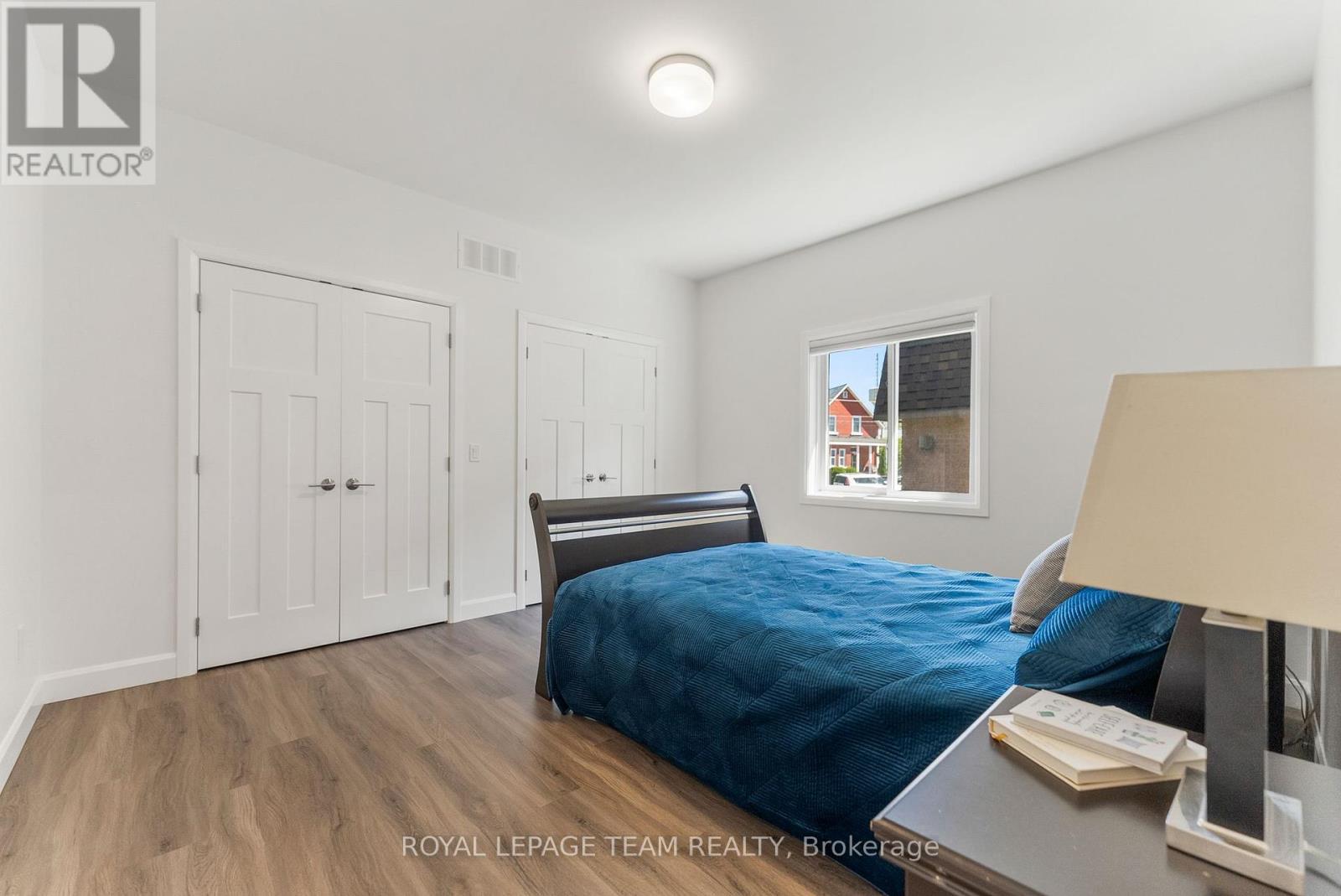 












12 SIMPSON STREET

,
Whitewater Region,




Ontario
K0J1K0

