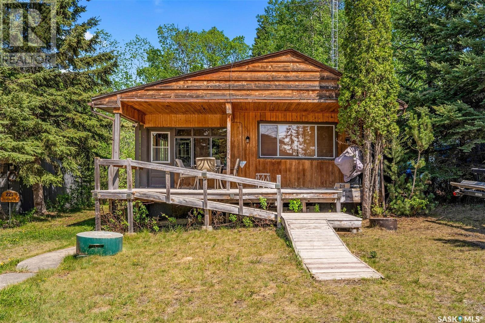 












219 Jacobson DRIVE

,
Christopher Lake,




Saskatchewan
S0J0N0

