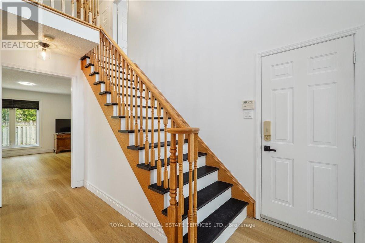 












2380 PATHFINDER DRIVE

,
Burlington,




Ontario
L7L6N8

