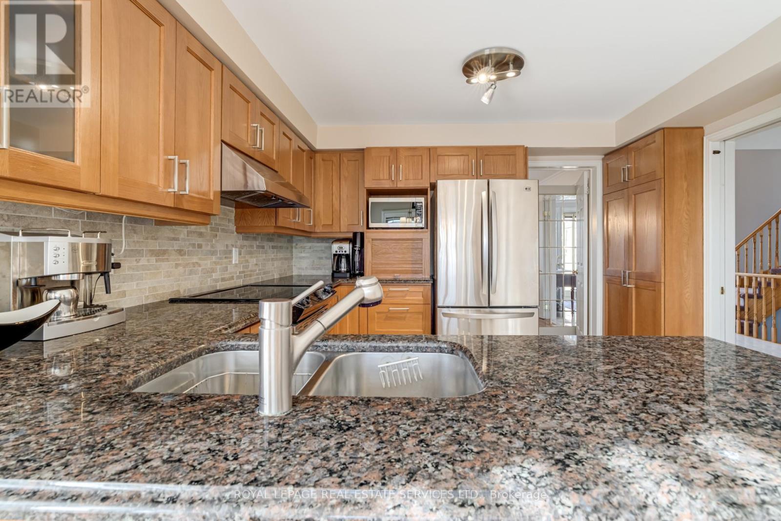 












30 NORTHUMBERLAND PLACE

,
Brampton,




Ontario
L6S4E5

