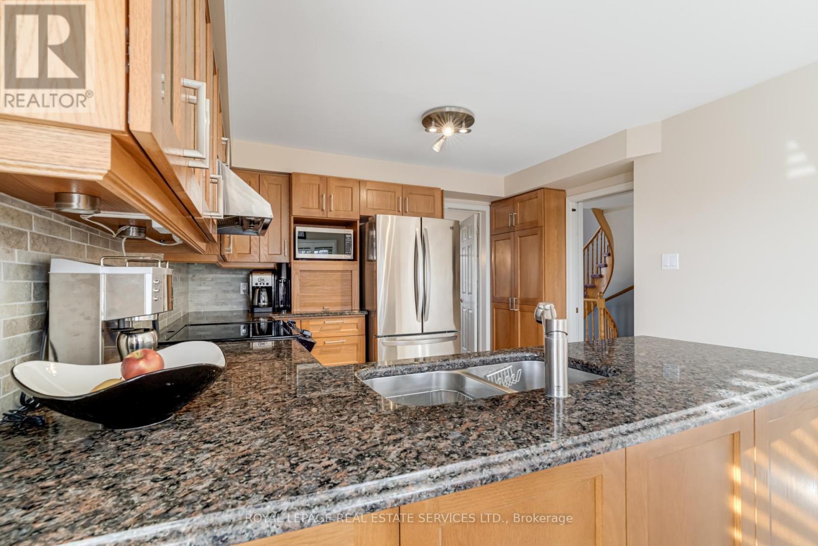 












30 NORTHUMBERLAND PLACE

,
Brampton,




Ontario
L6S4E5


