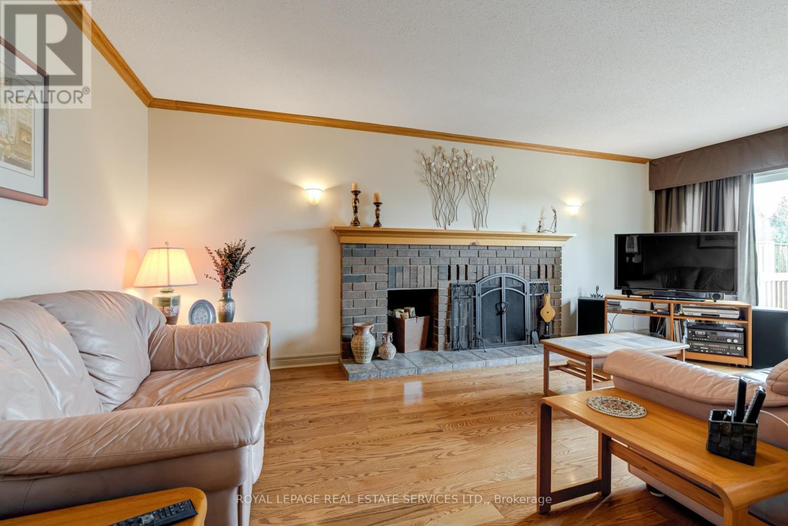 












30 NORTHUMBERLAND PLACE

,
Brampton,




Ontario
L6S4E5

