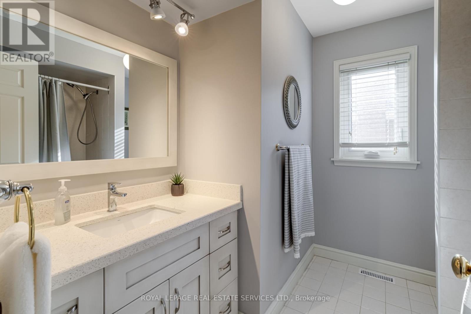 












30 NORTHUMBERLAND PLACE

,
Brampton,




Ontario
L6S4E5

