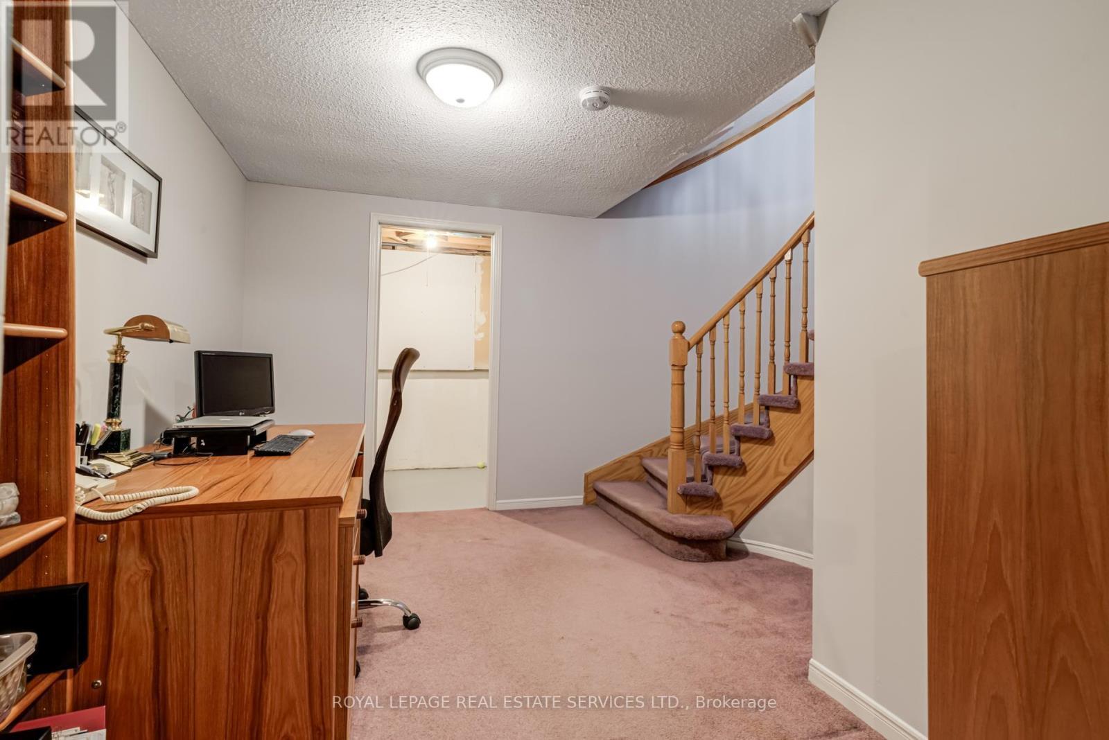 












30 NORTHUMBERLAND PLACE

,
Brampton,




Ontario
L6S4E5

