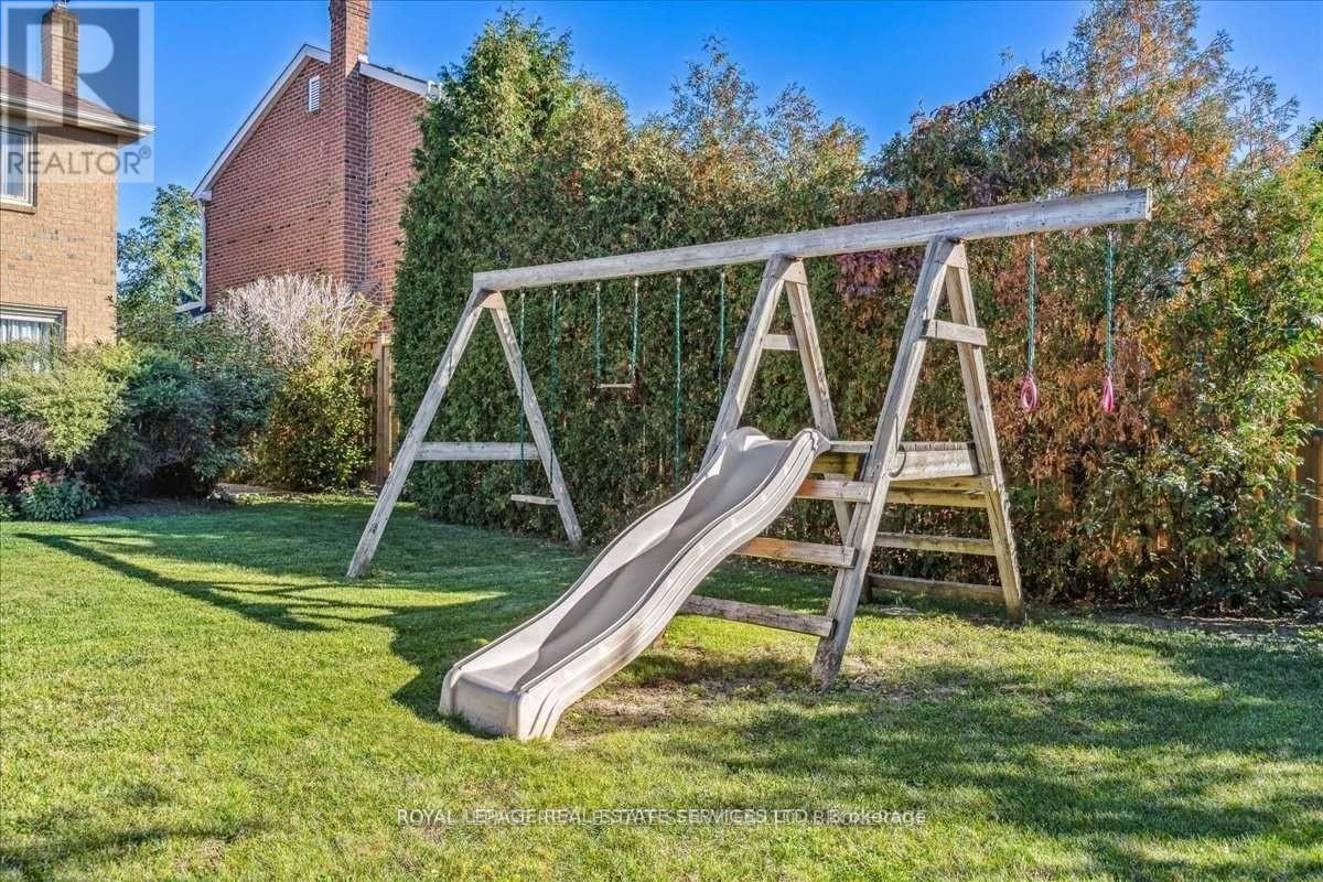 












30 NORTHUMBERLAND PLACE

,
Brampton,




Ontario
L6S4E5

