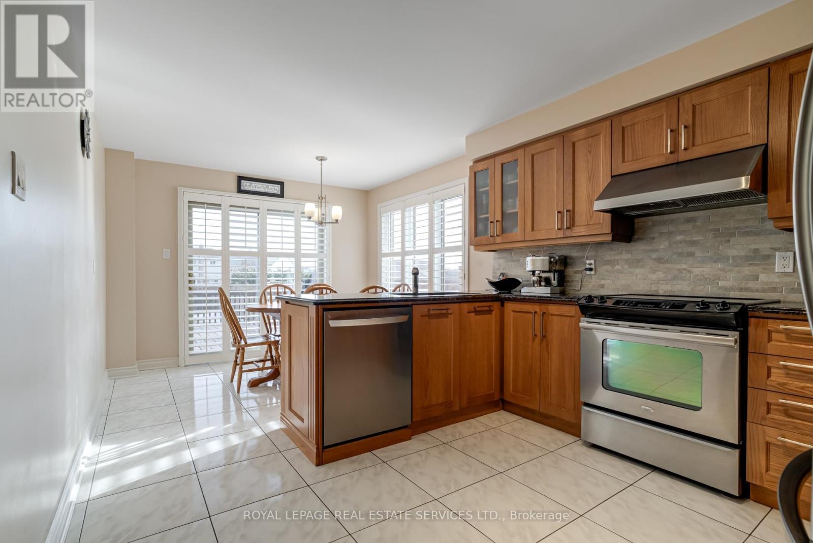 












30 NORTHUMBERLAND PLACE

,
Brampton,




Ontario
L6S4E5

