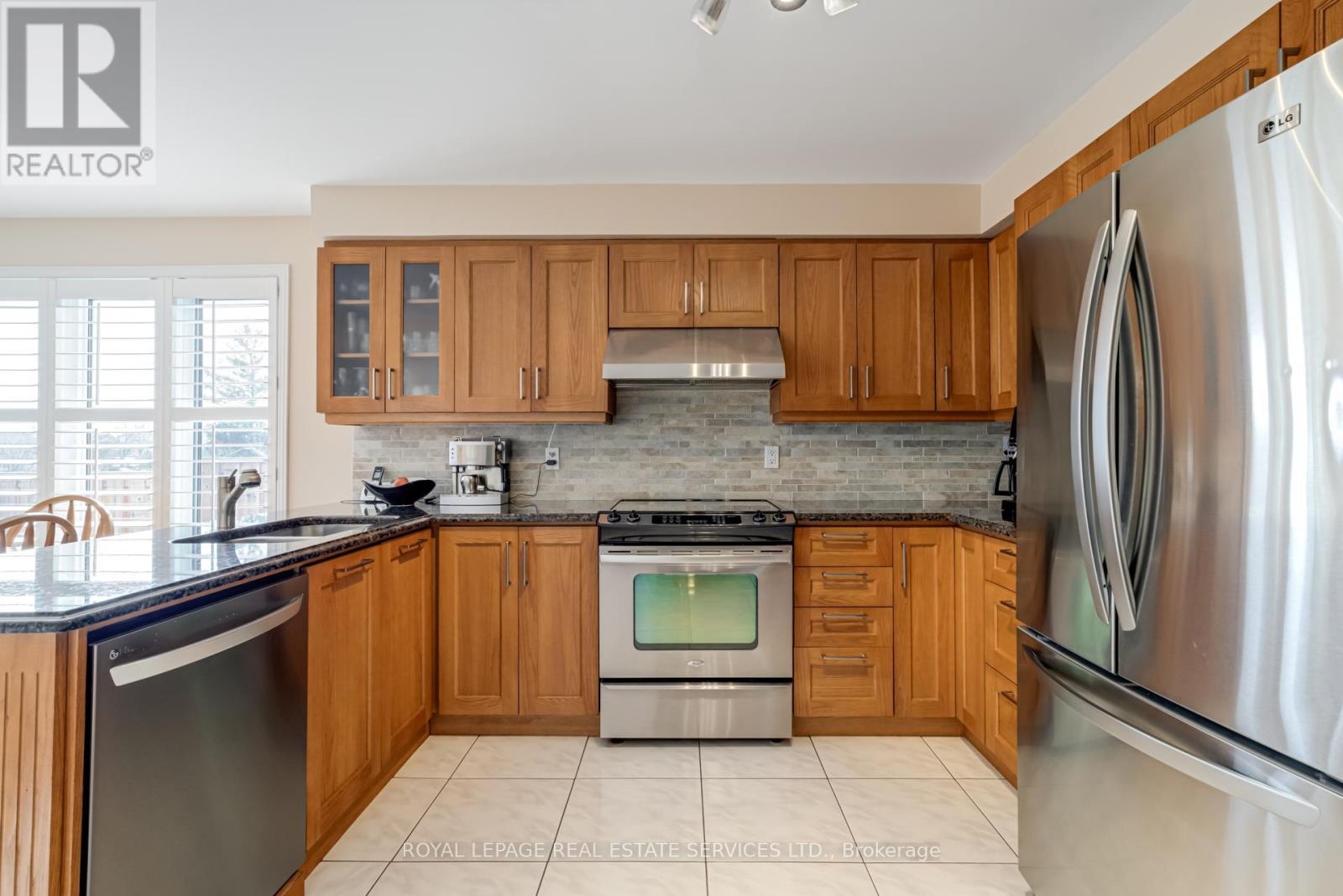 












30 NORTHUMBERLAND PLACE

,
Brampton,




Ontario
L6S4E5


