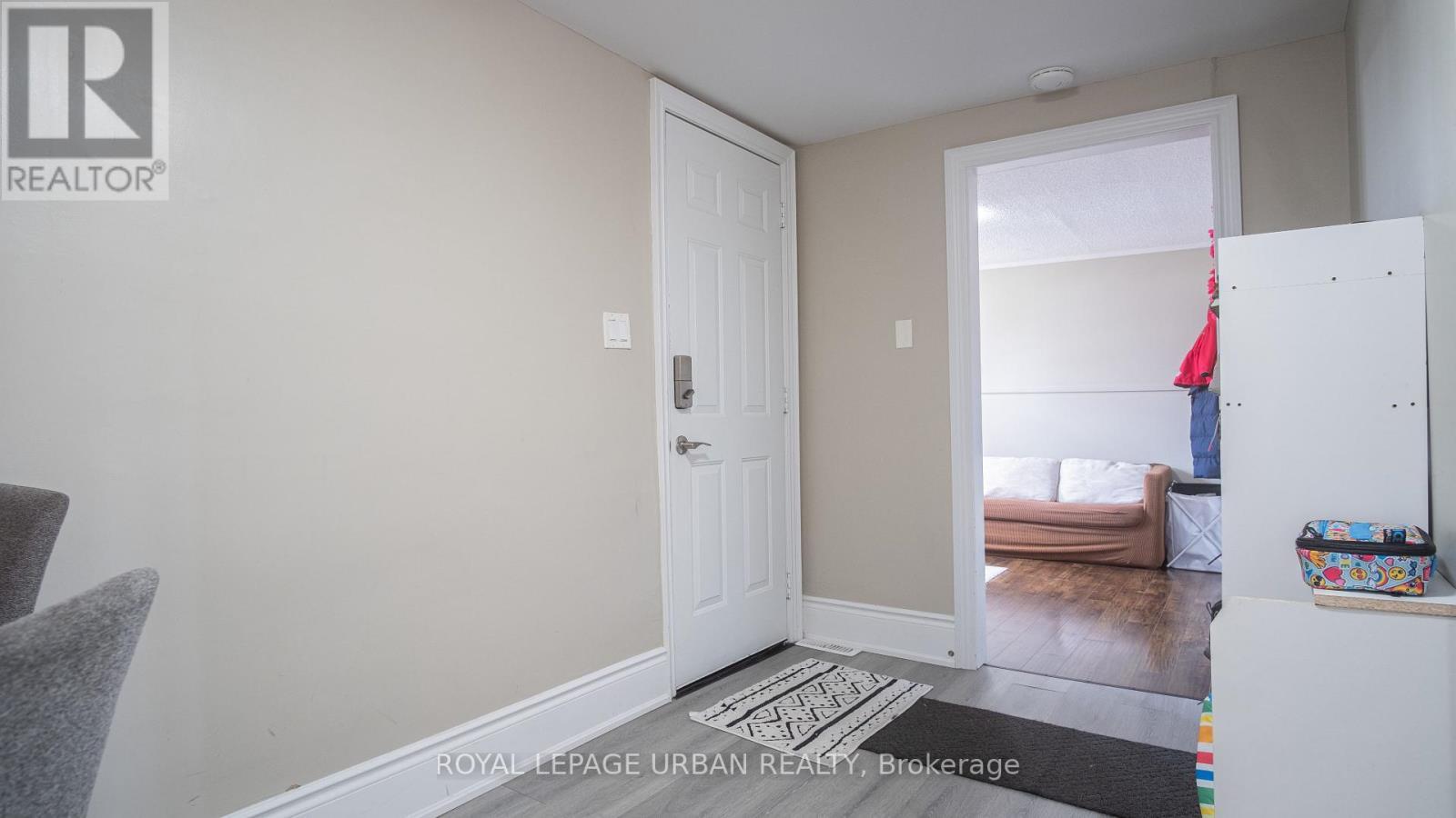 












36 WELLAND STREET

,
Welland,




Ontario
L3B4E4

