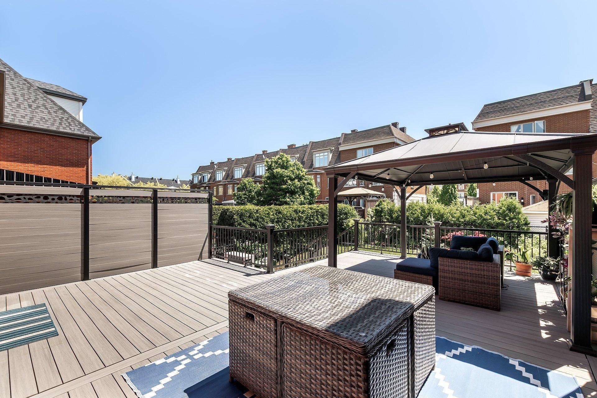 









2880


Rue des Andes

,
Montréal (Saint-Laurent),




QC
H4R3G3

