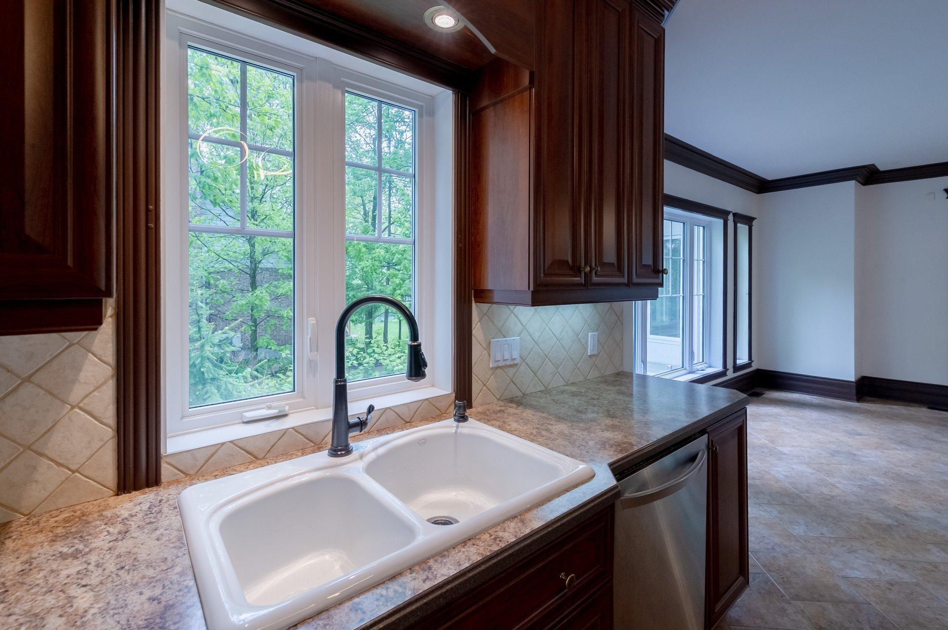 









3591


Ch. Bellerive

,
Carignan,




QC
J3L7K4

